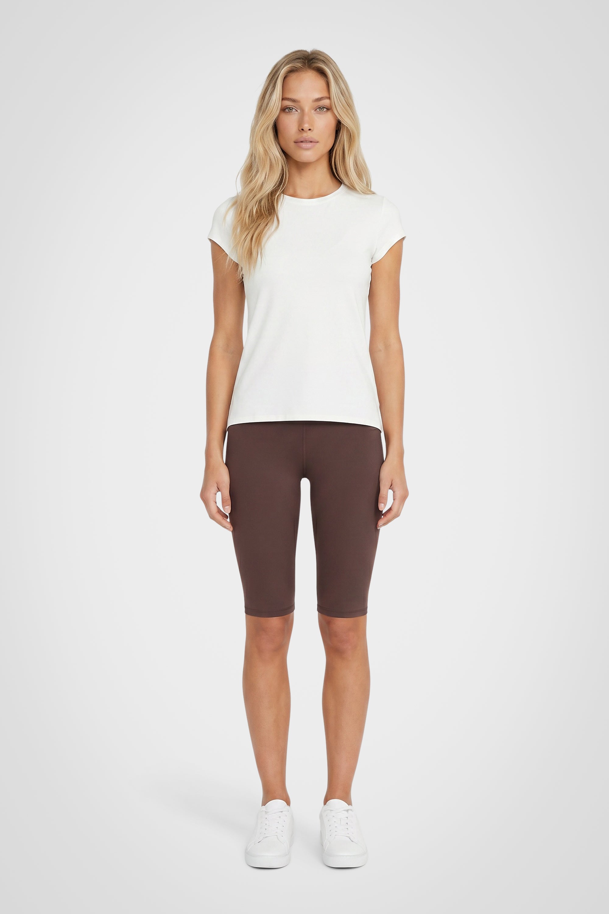 Elevara Capri