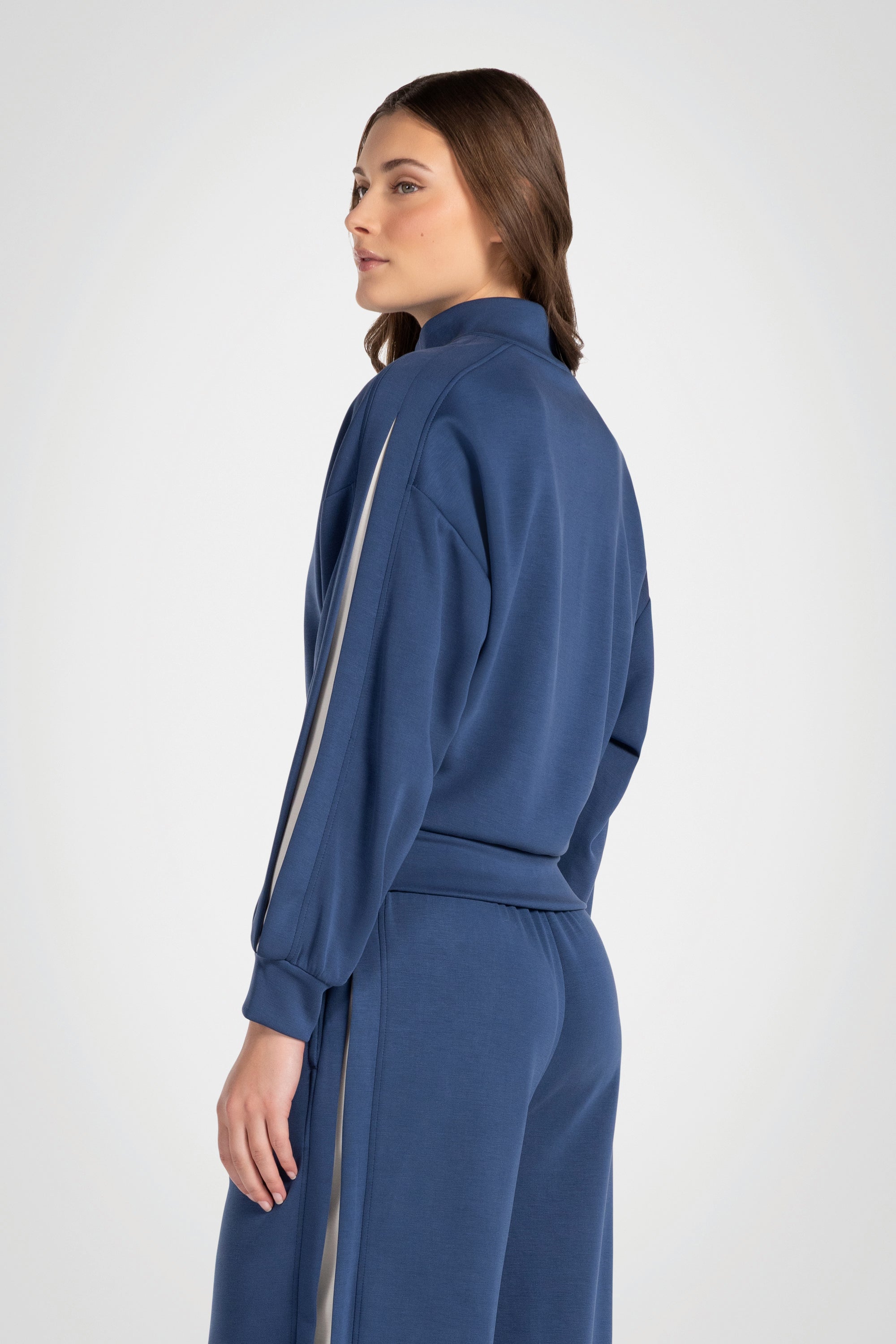 Softline Mock Neck Jacket