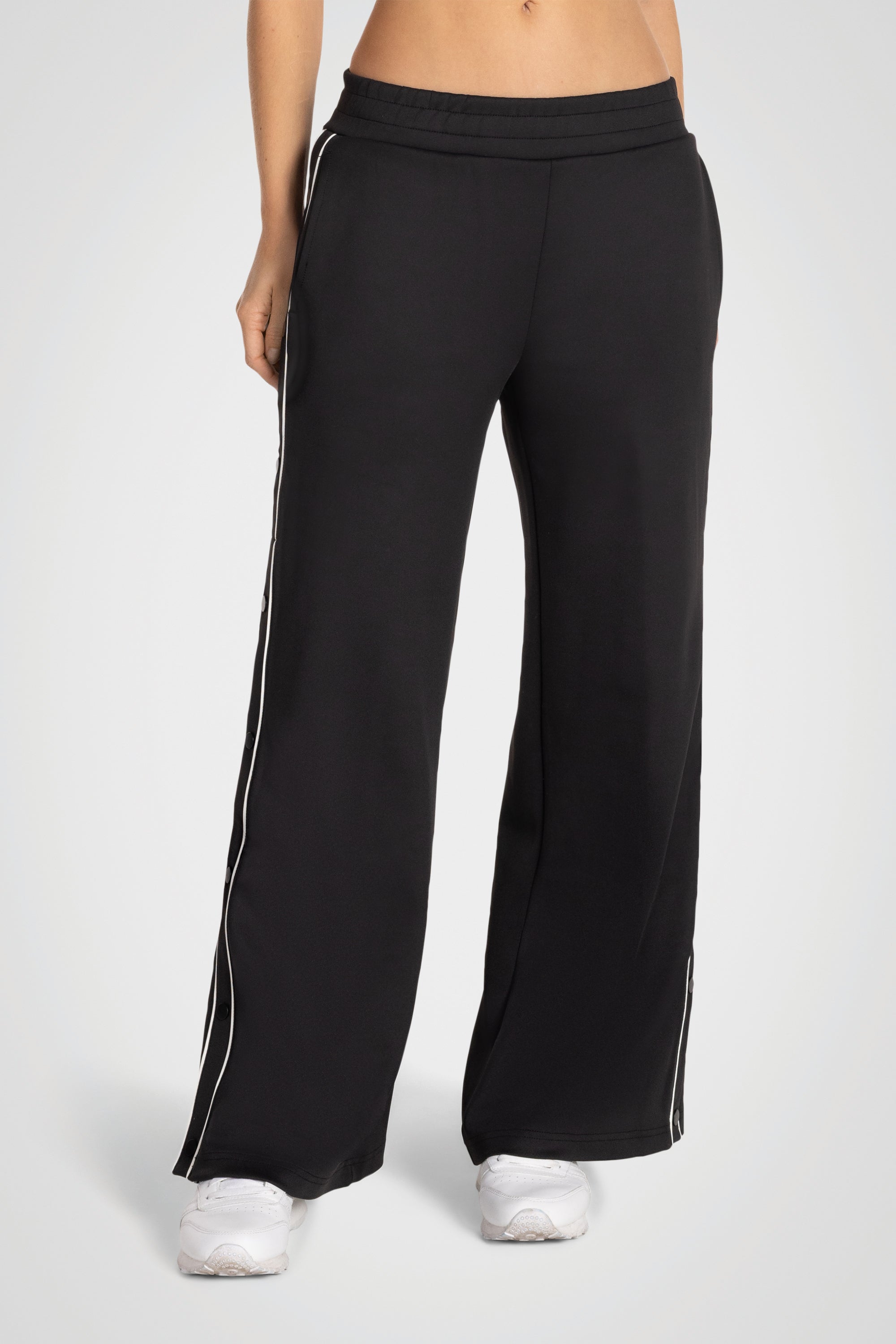 Snapline Wide Leg Pant
