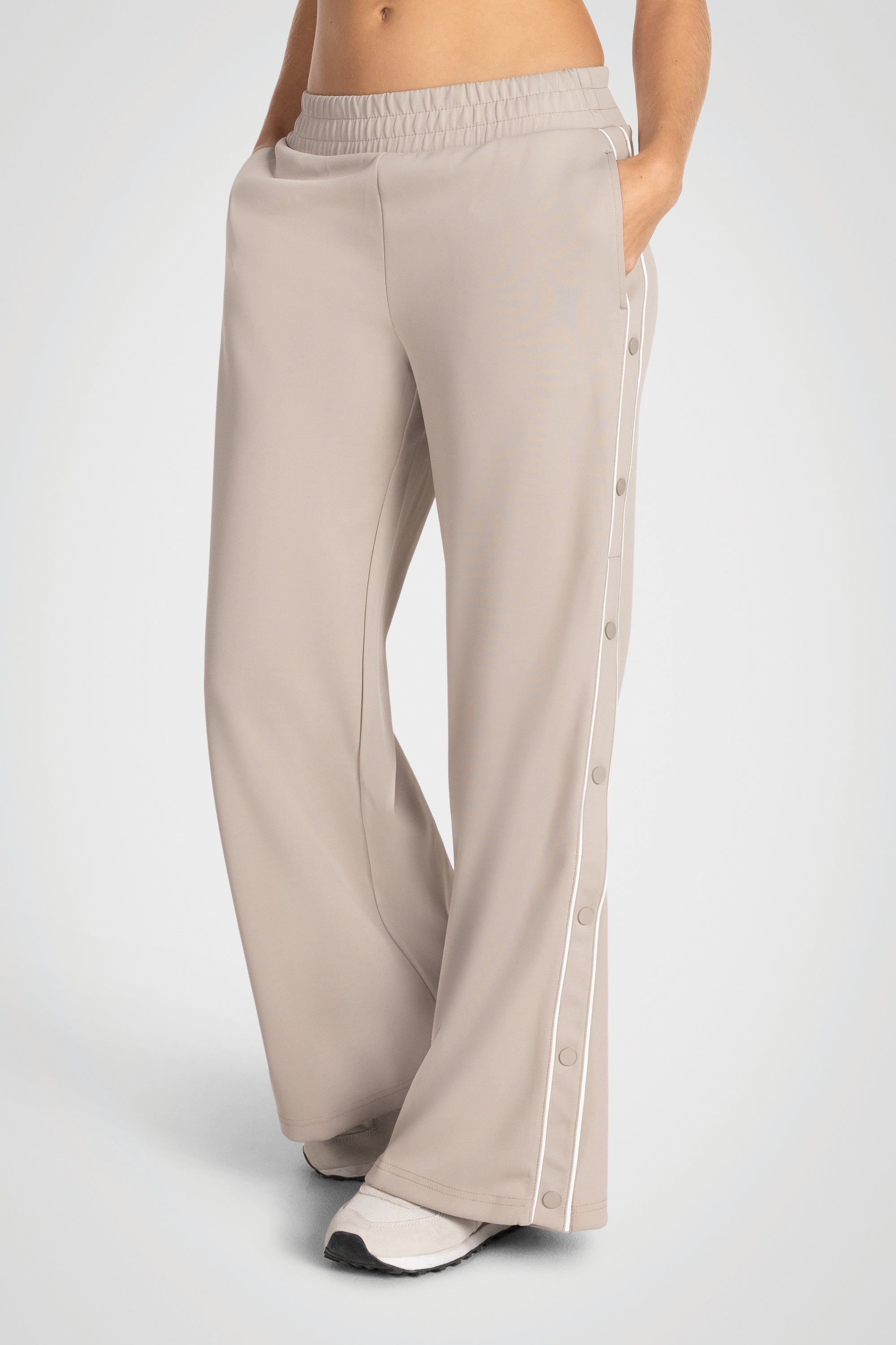 Snapline Wide Leg Pant