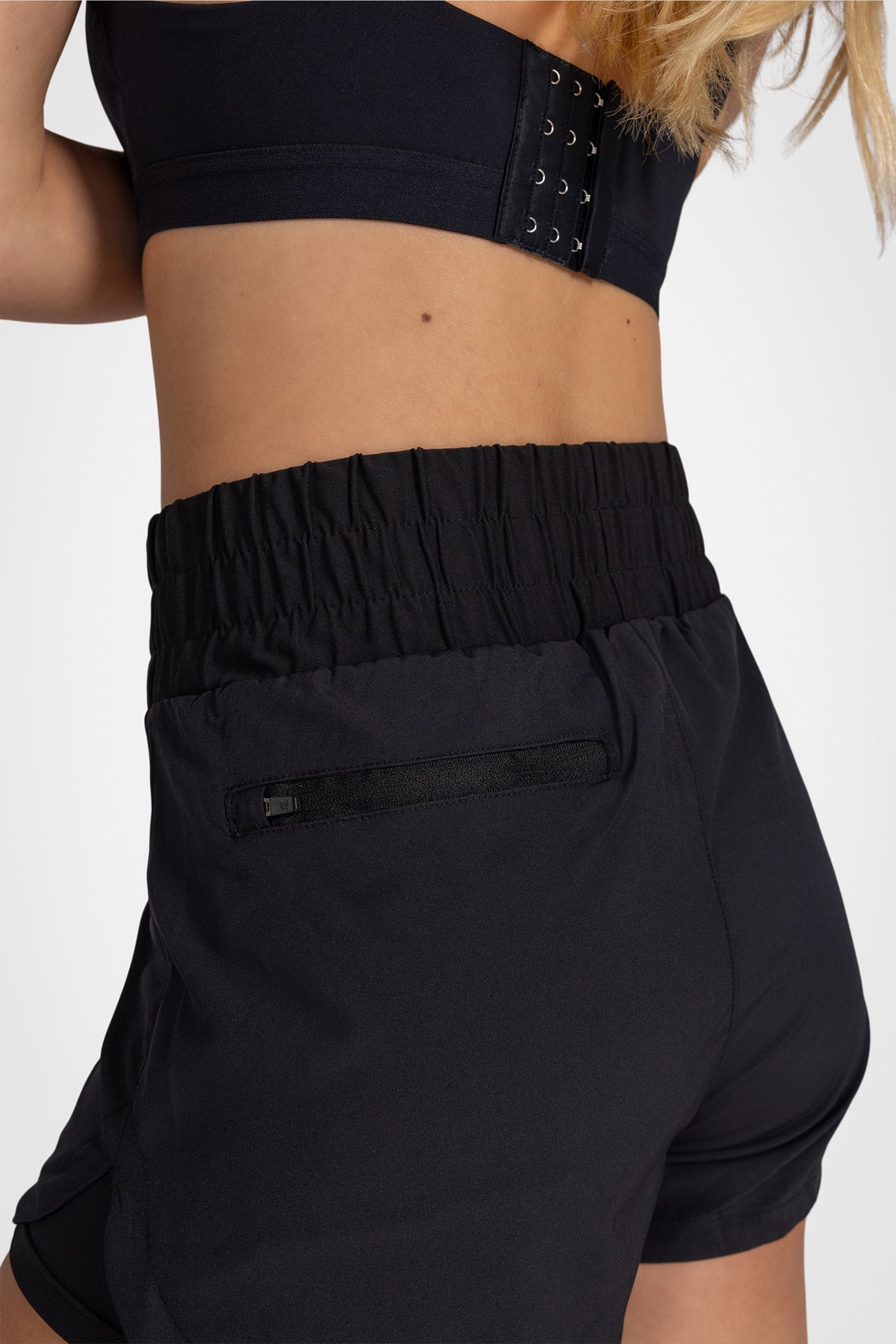 Short de course Pace Layered