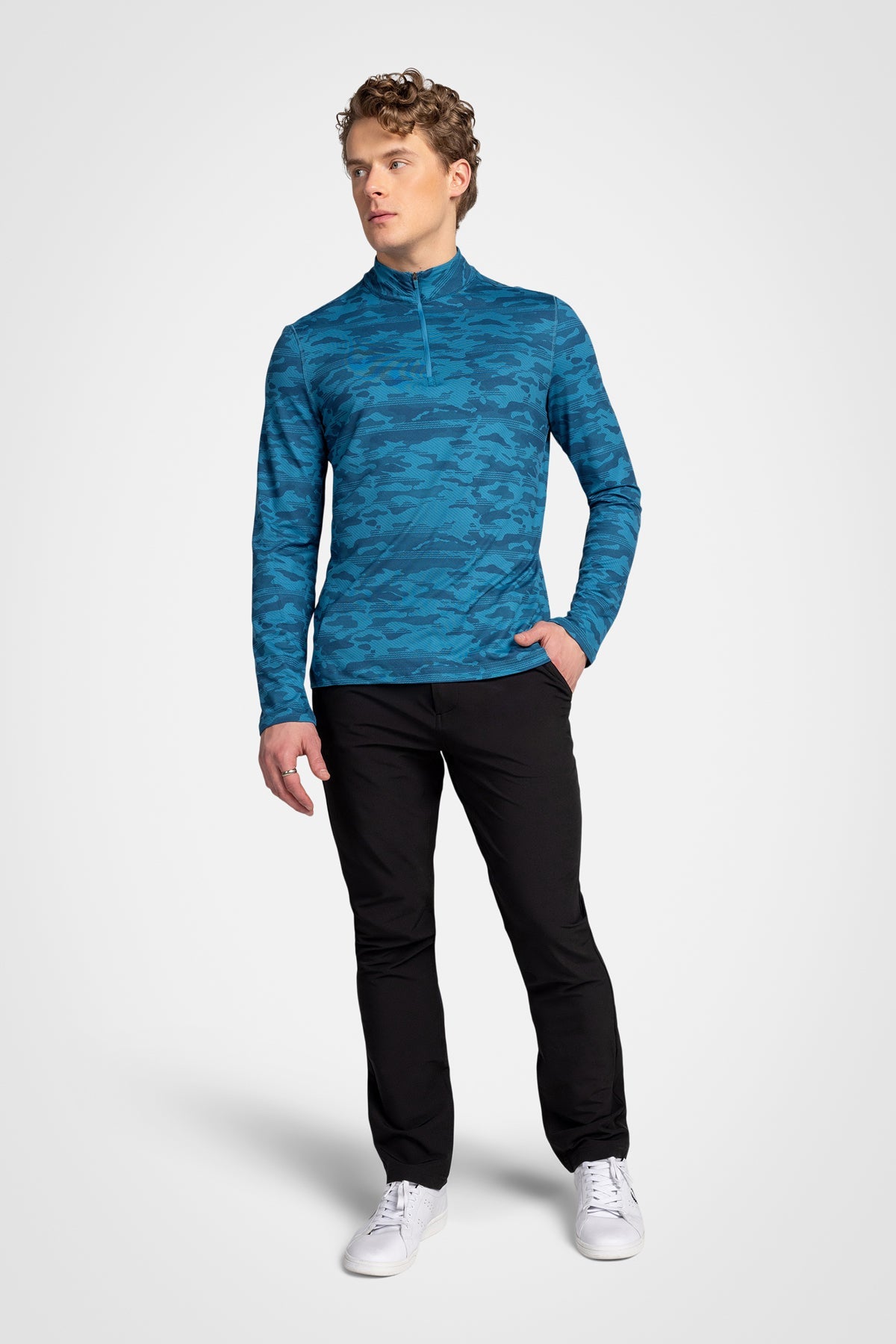 Horizon Performance Pullover