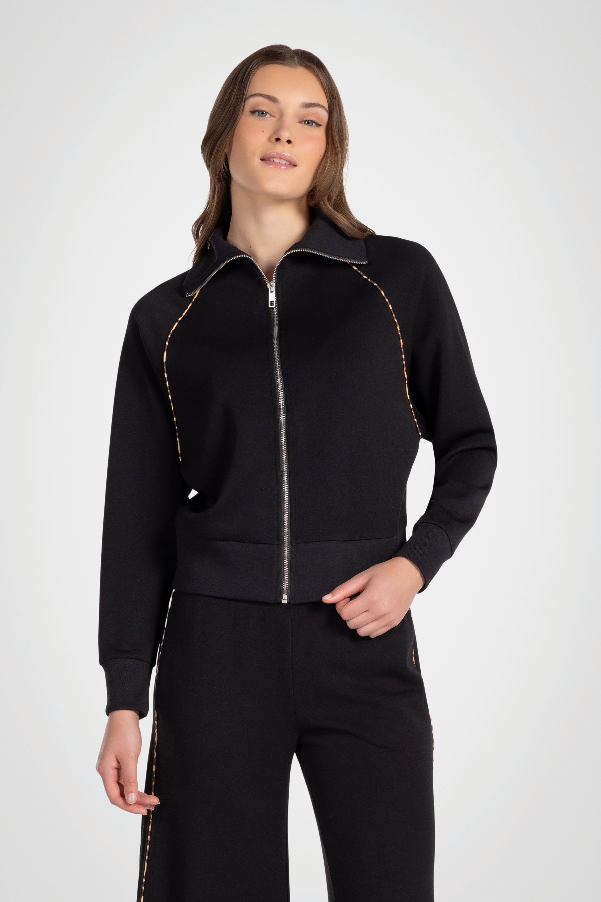 Wildline Track Jacket