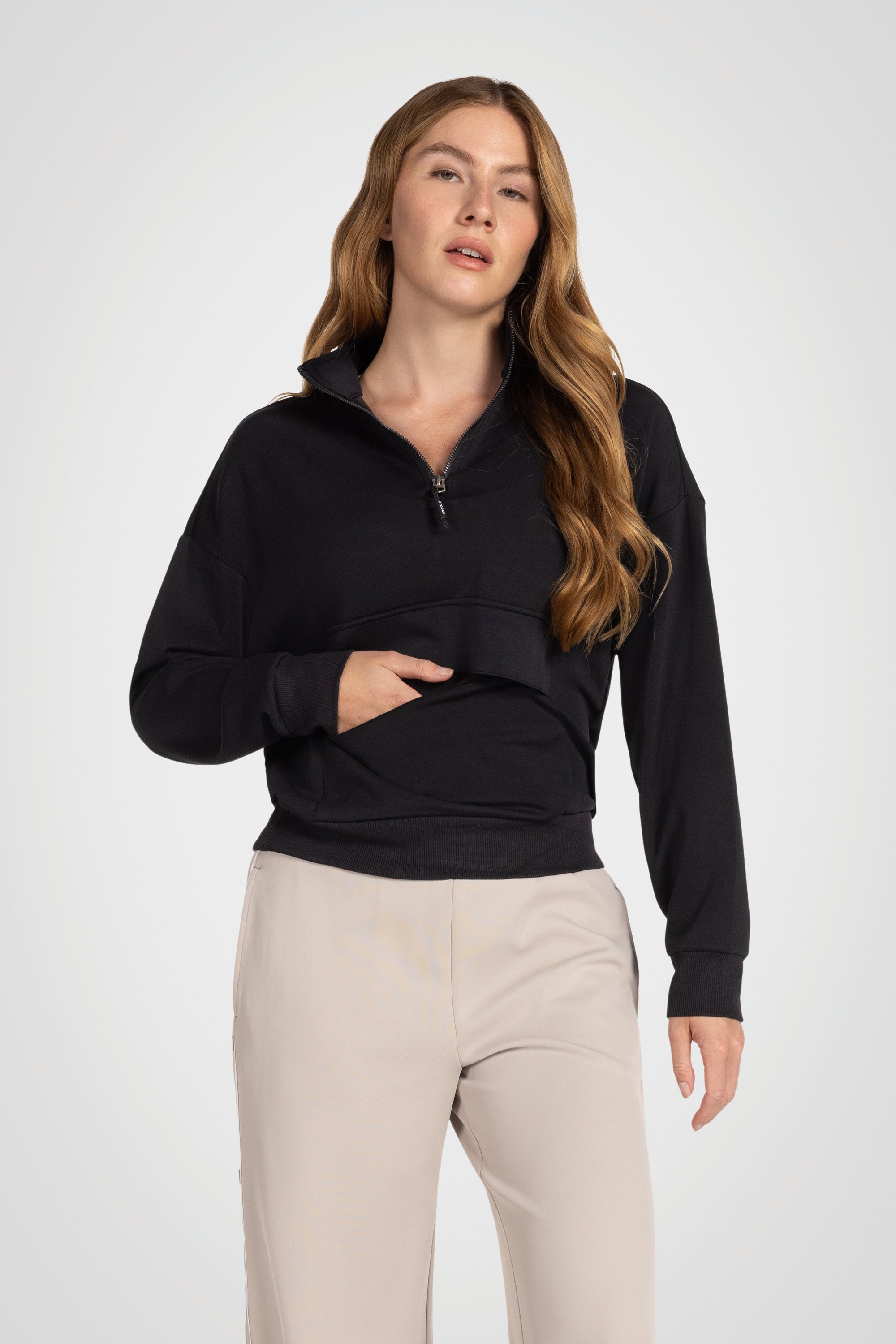 Pull à col montant en modal sablé