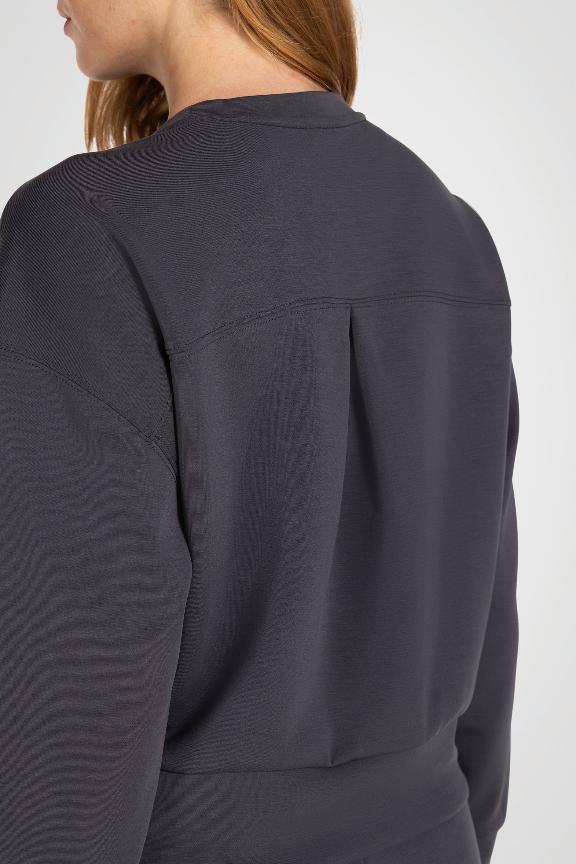 Pull ras du cou en modal Riverset