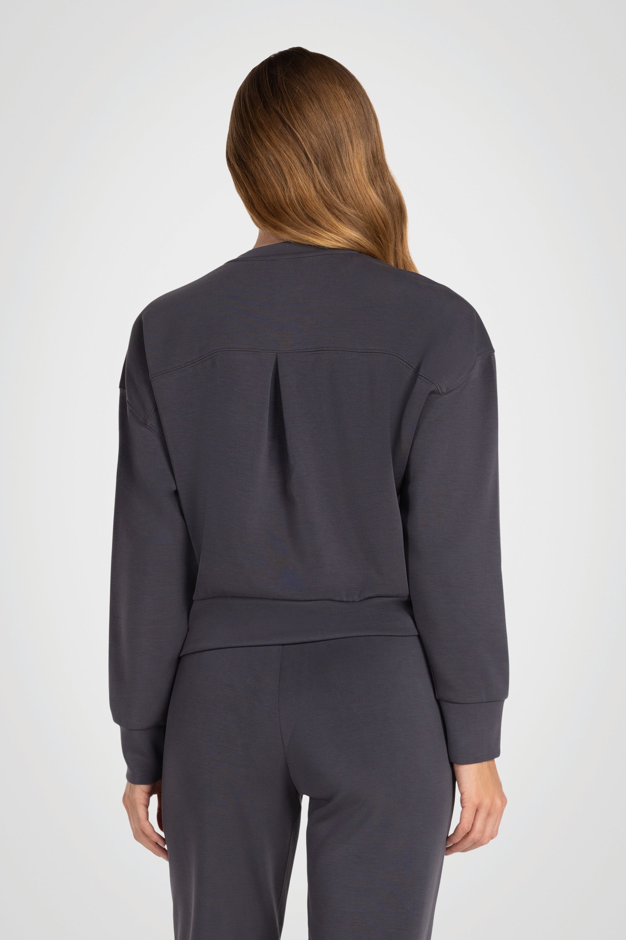 Pull ras du cou en modal Riverset