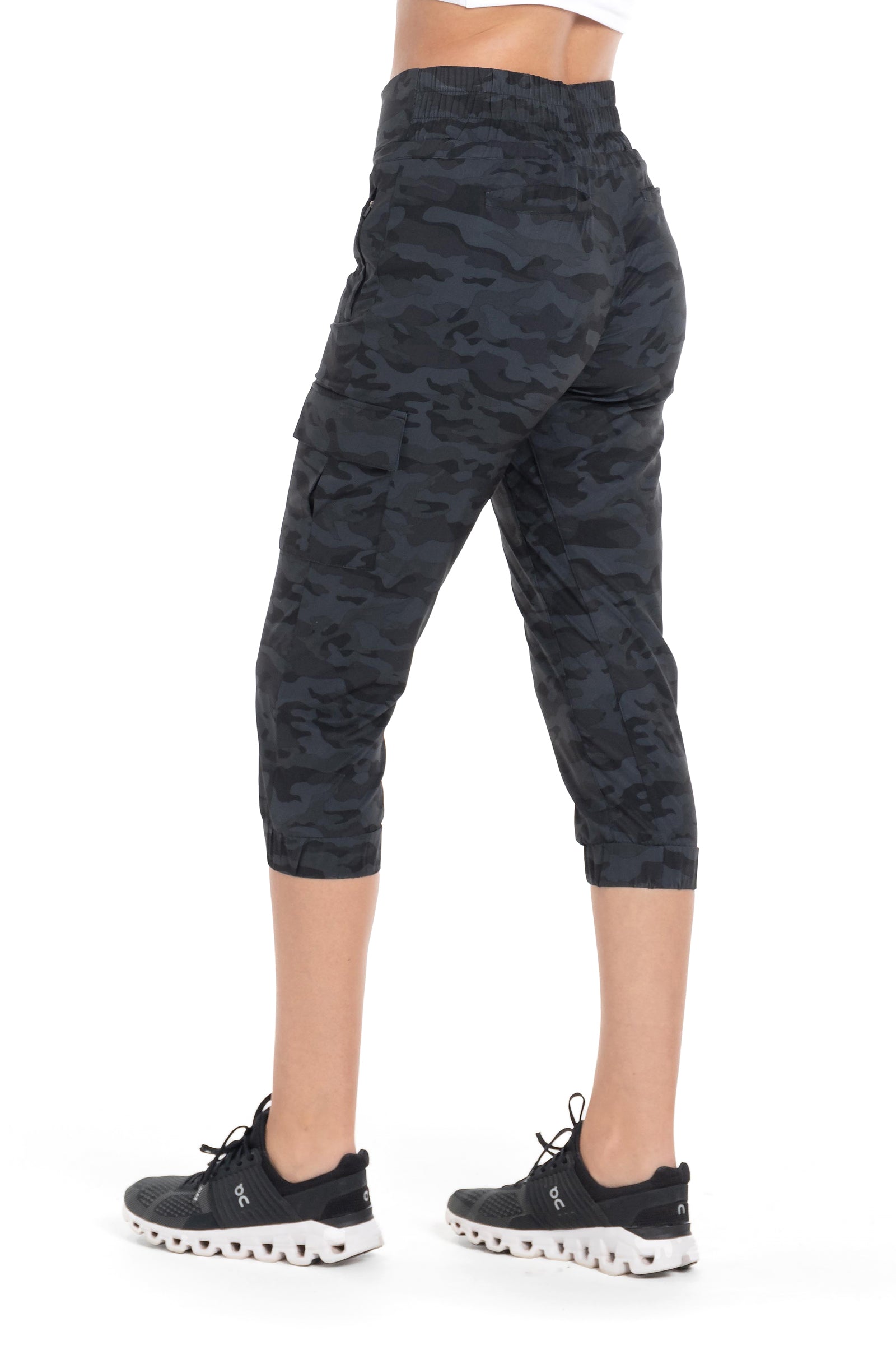 Cargo Woven Crop Jogger