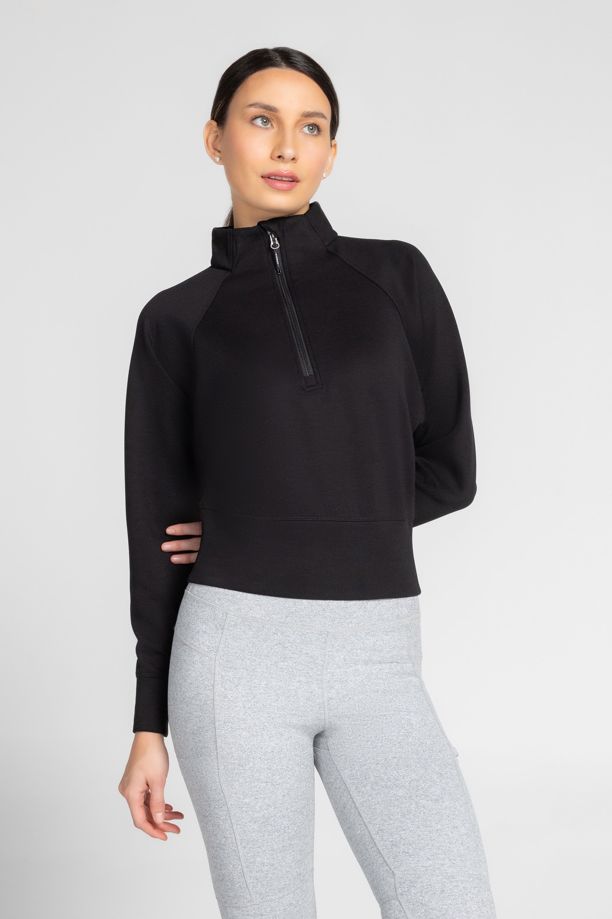 Lorelai Sweat-shirt à col montant et demi-zip