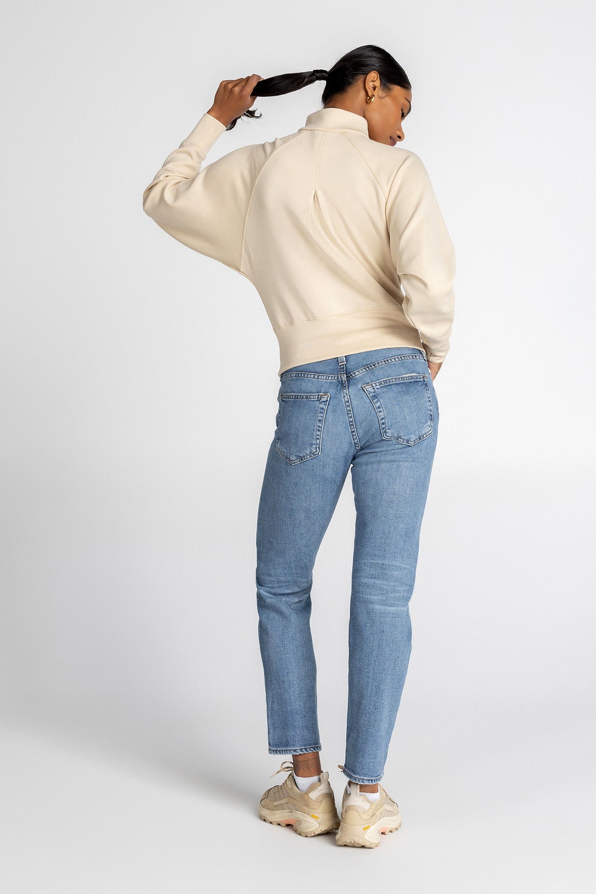 Stretch Knit Mock Neck Half-Zip Long Sleeve Top