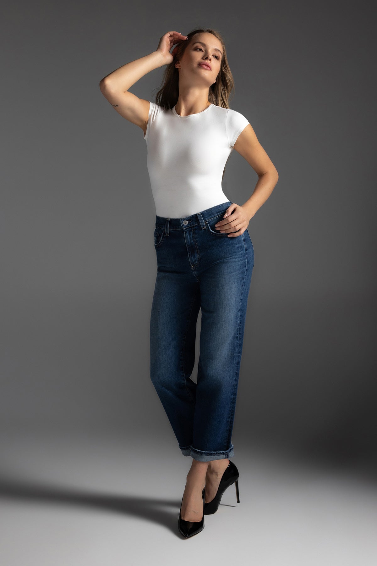 Victoria Short Sleeve Crew Neck Bodysuit