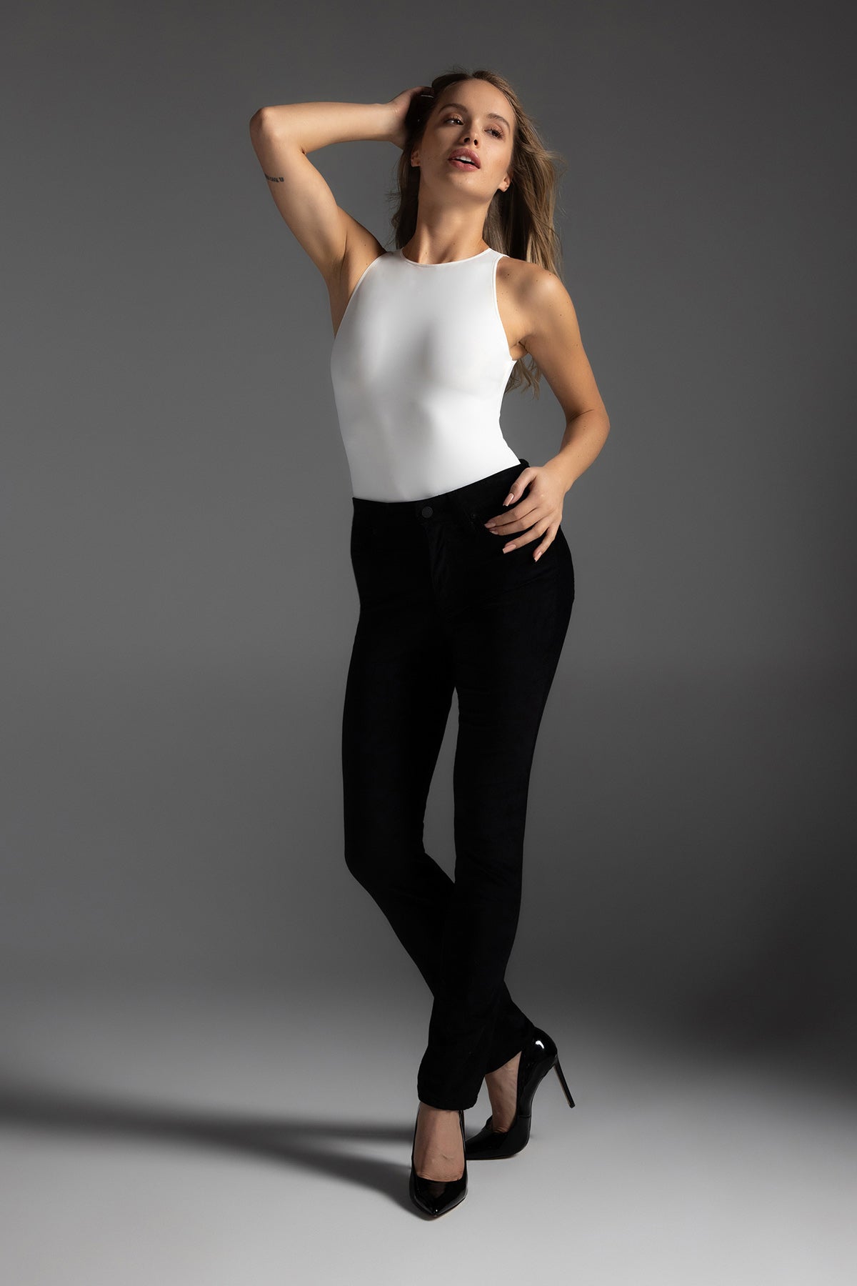 Roxie Sleeveless Halter Neck Bodysuit