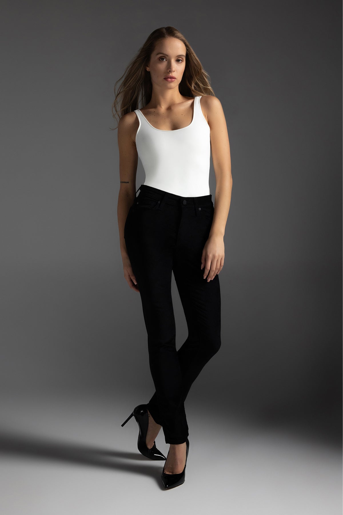 Eva II Sleeveless Scoop Neck Bodysuit