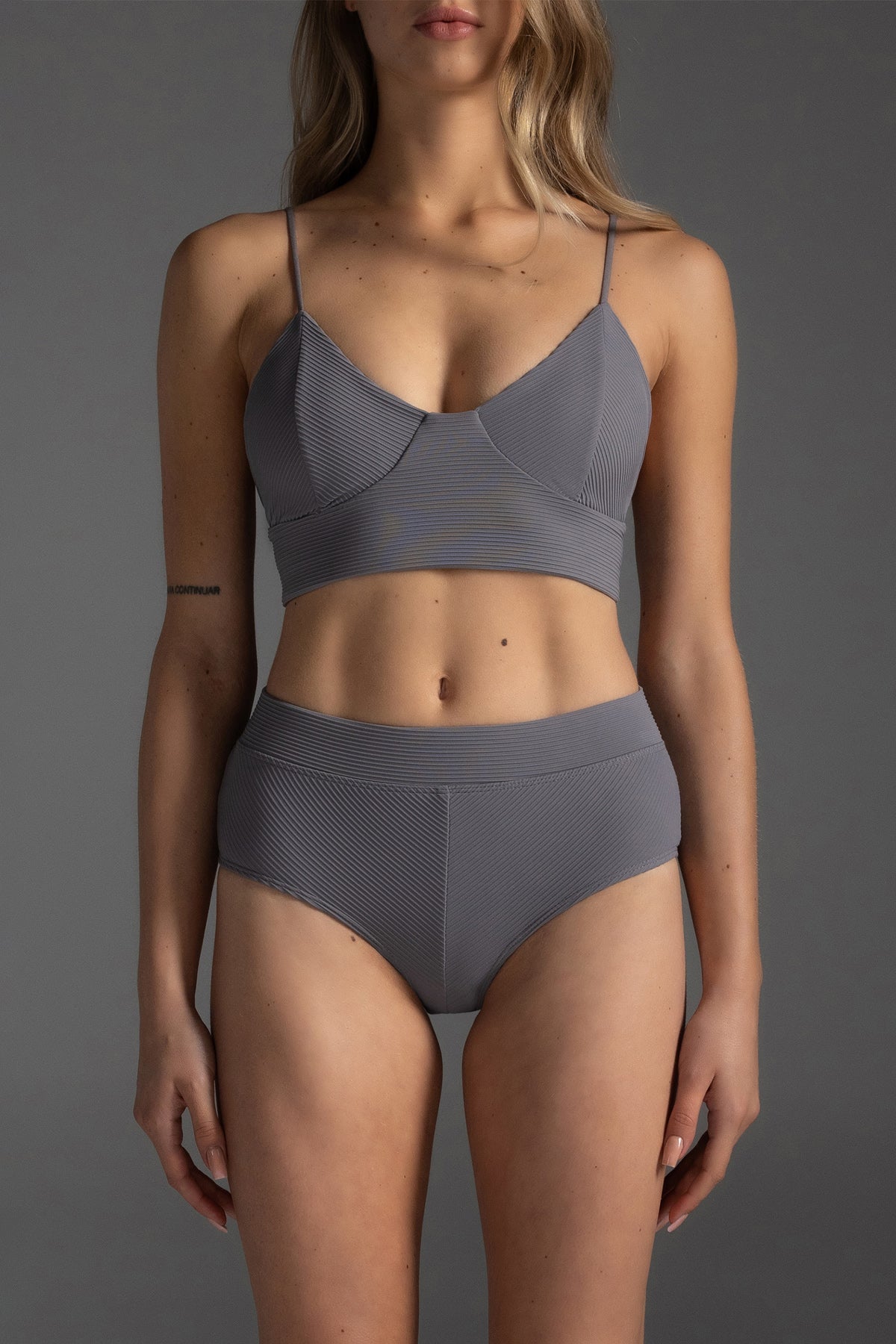 Brassière en maille côtelée Ella