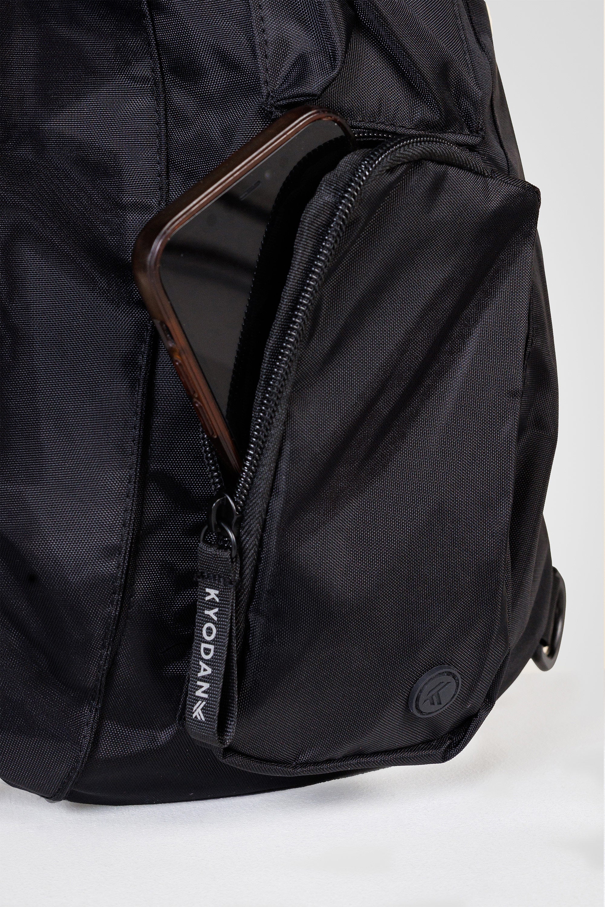 Edge Sling Pack