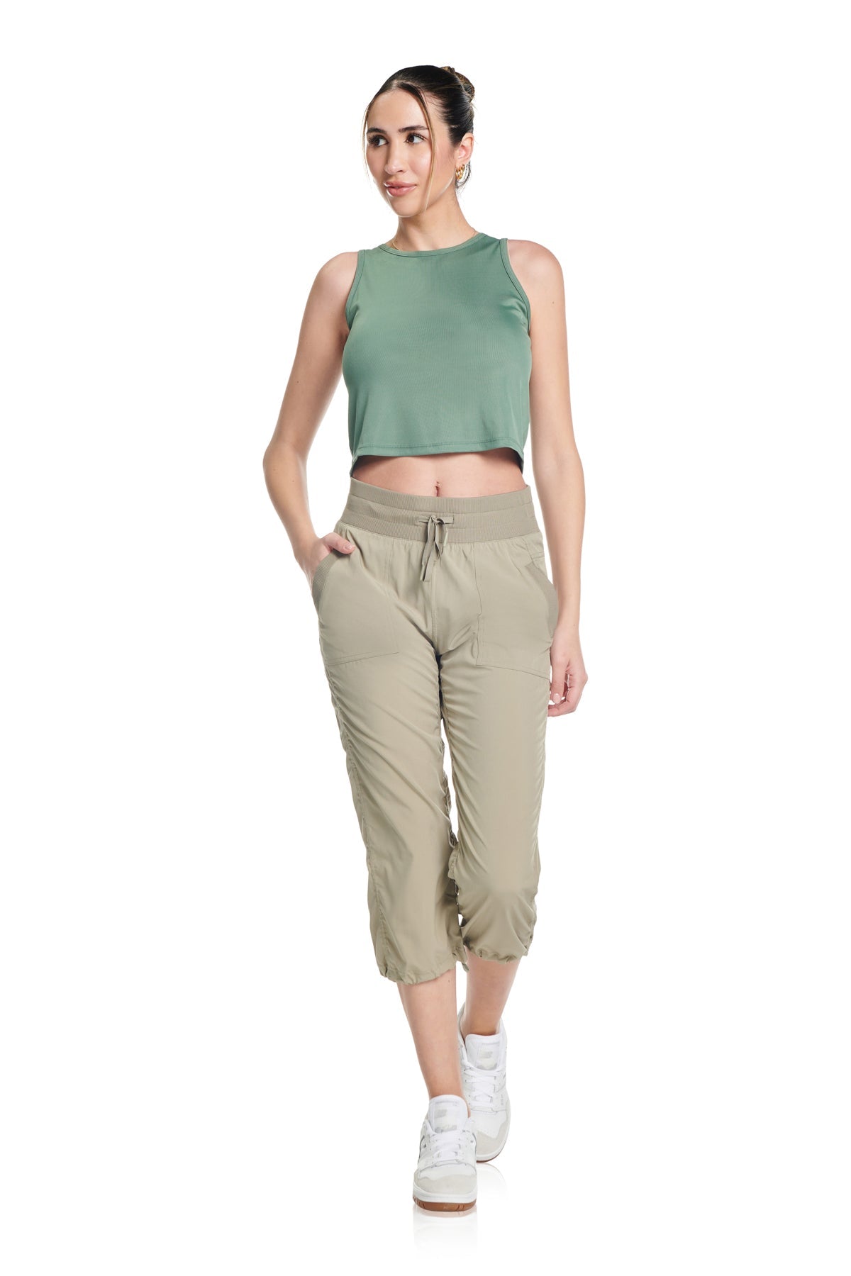 Excursion Woven Crop