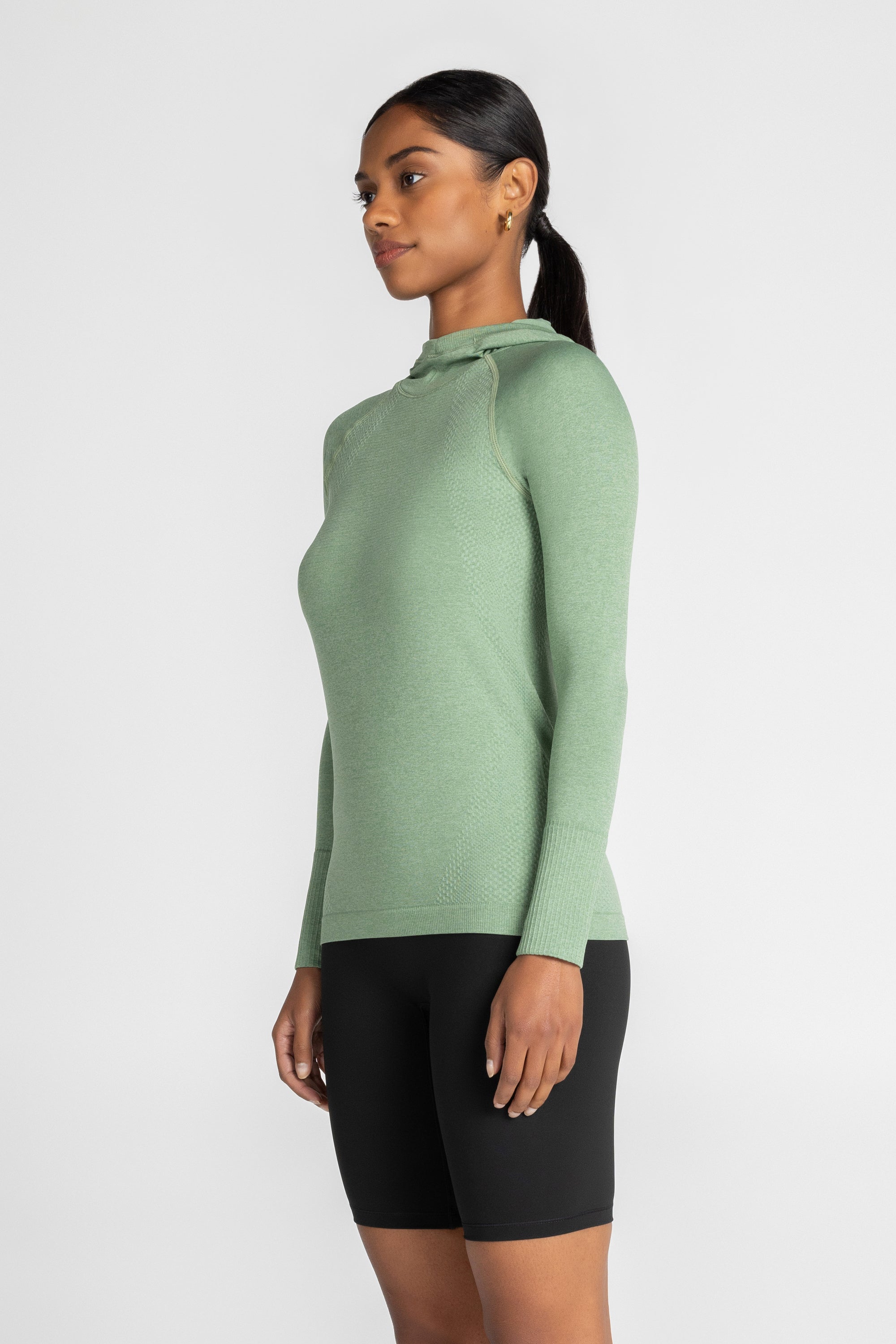 Haut de performance FlexBlend sans couture à capuche