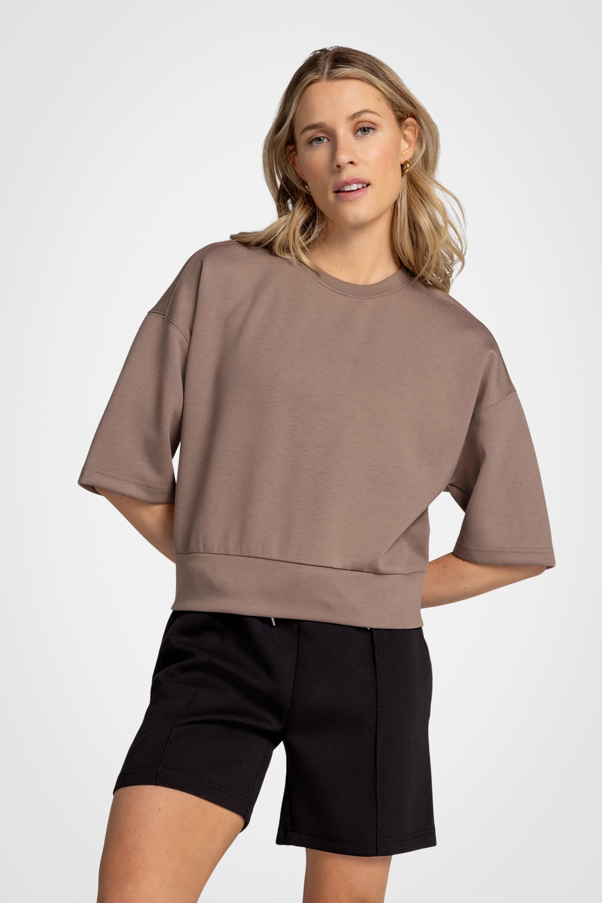 Haut à manches courtes Escape