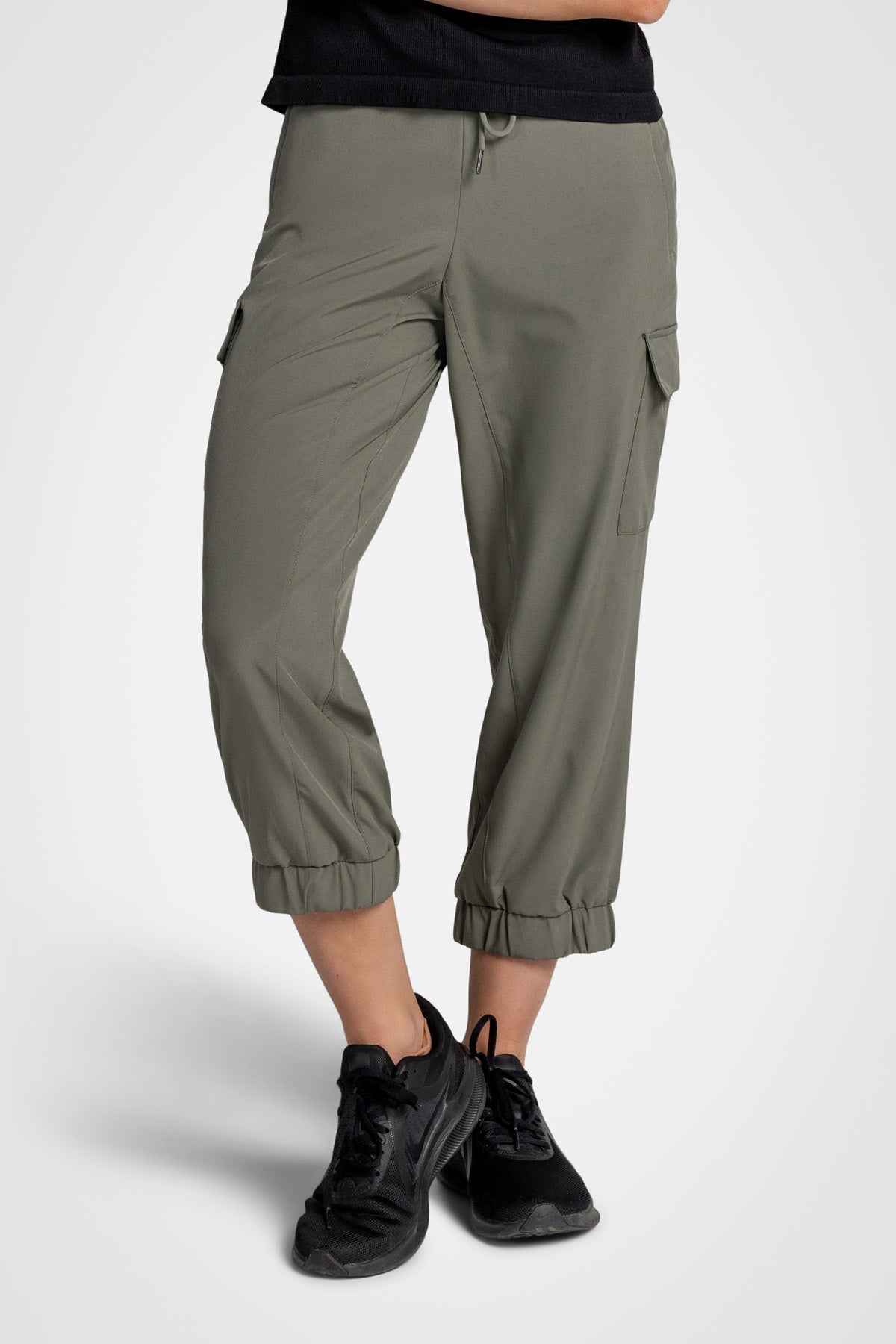 Cargo Woven Crop Jogger