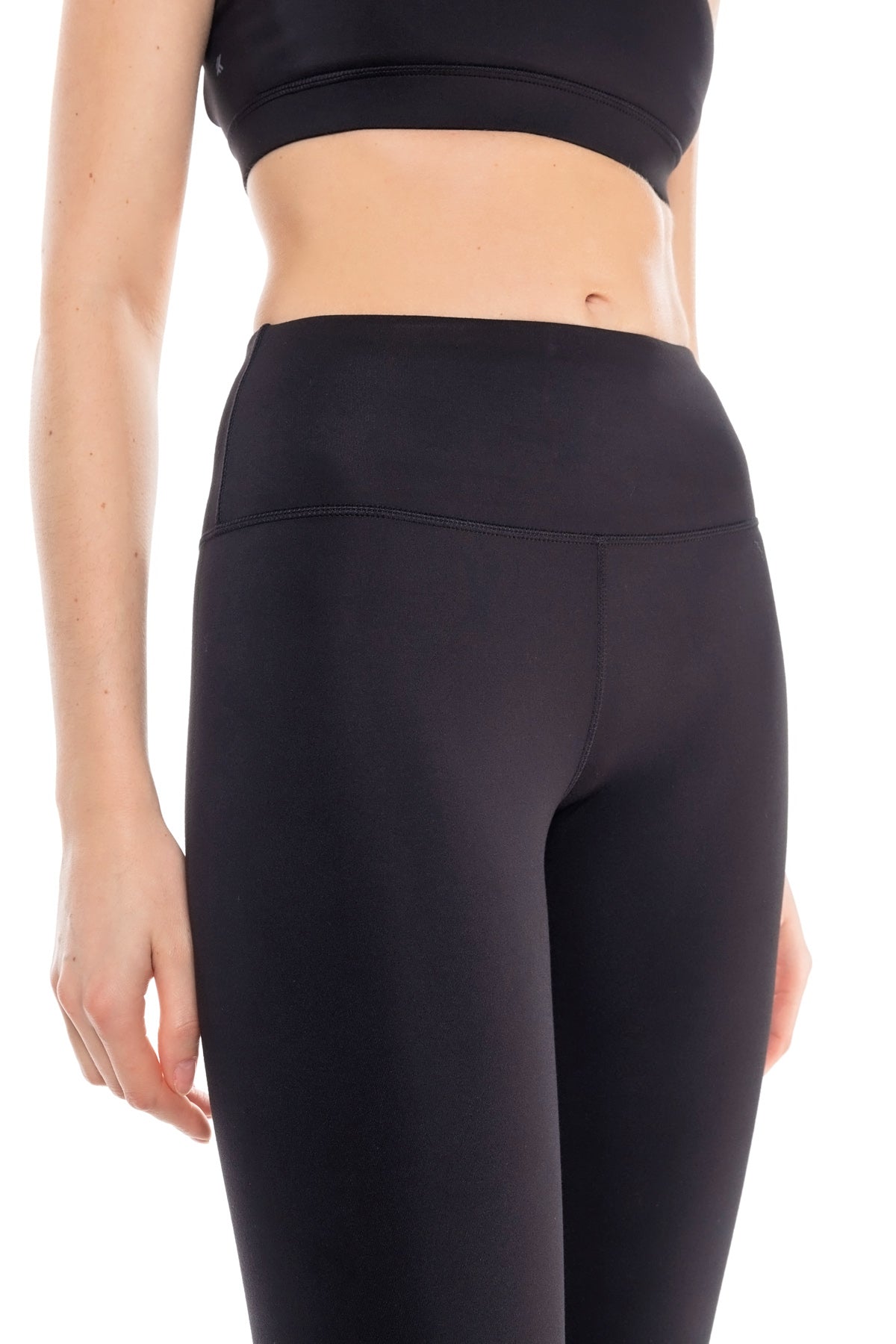 Be Well Yoga Capri Leggings 21” Inseam