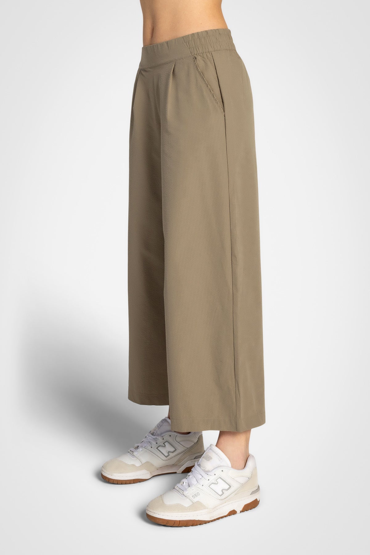 Seersucker Wide Crop Pant