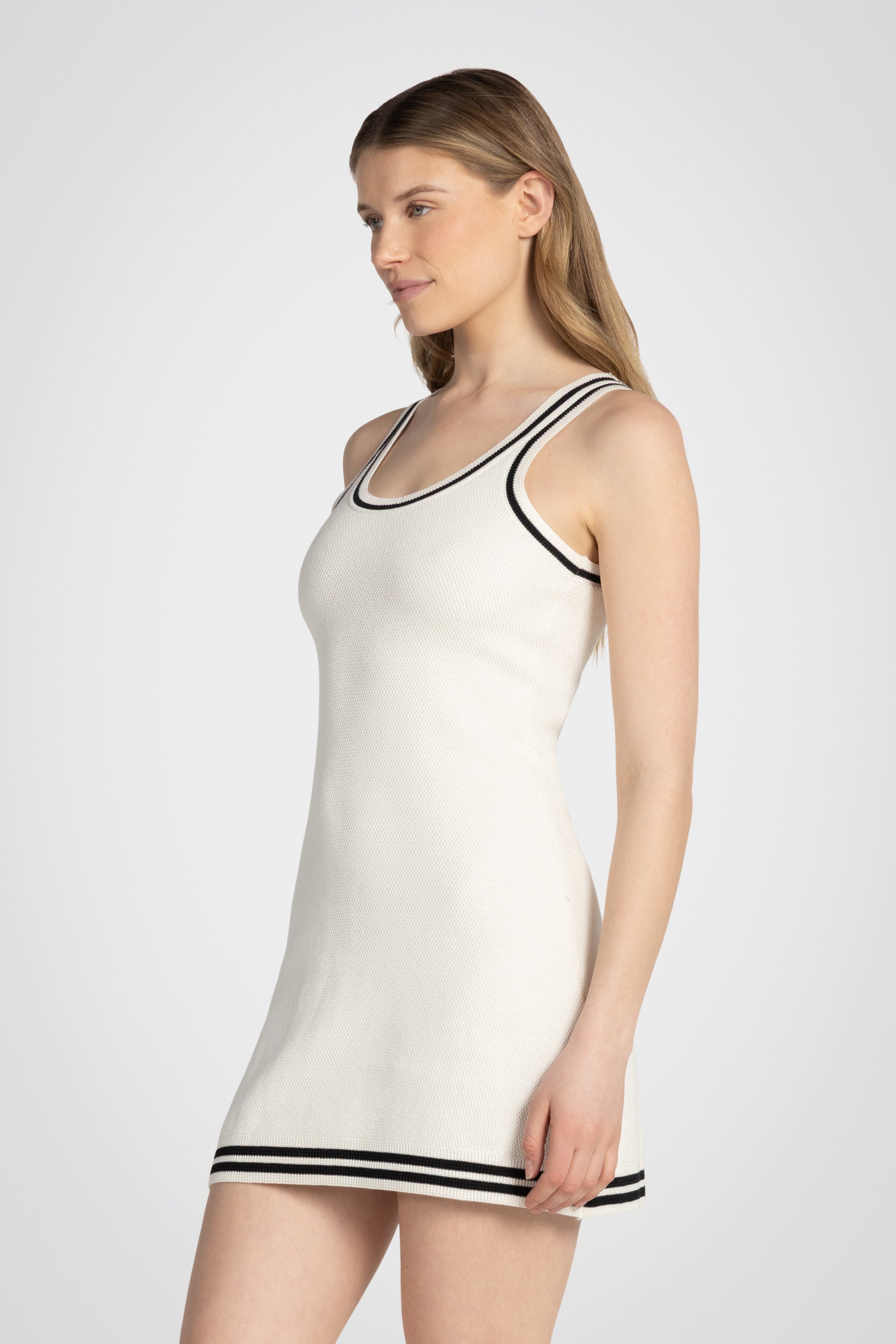 Robe courte en tricot Cove