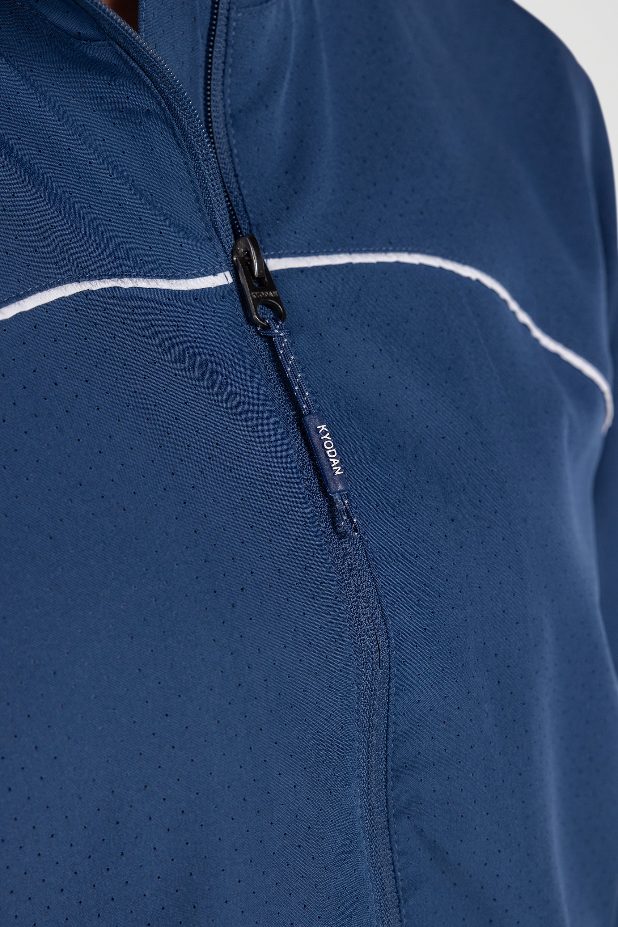 AeroForm Perforated Jacket