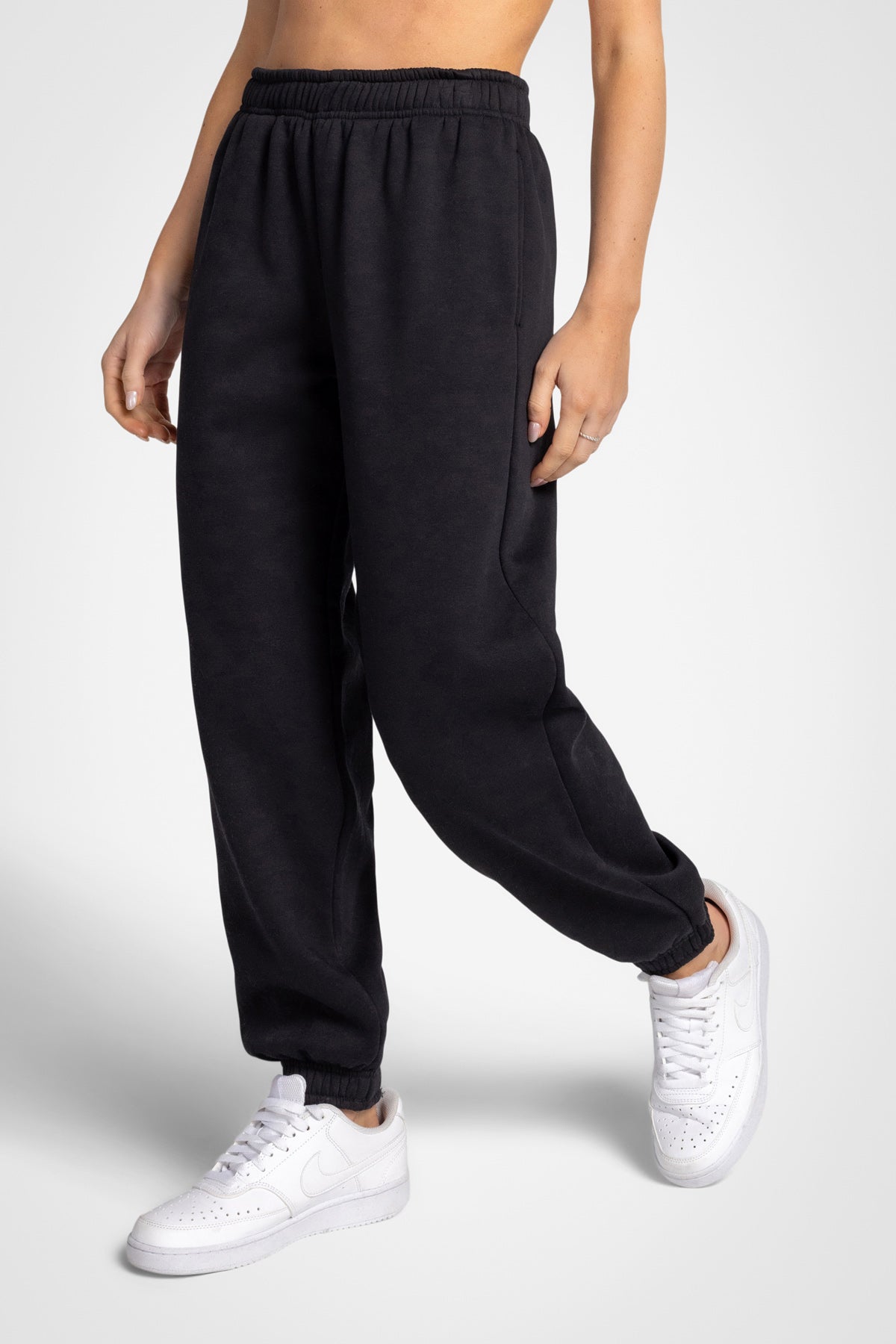 Fleece Jogger with Drawstring – 28”