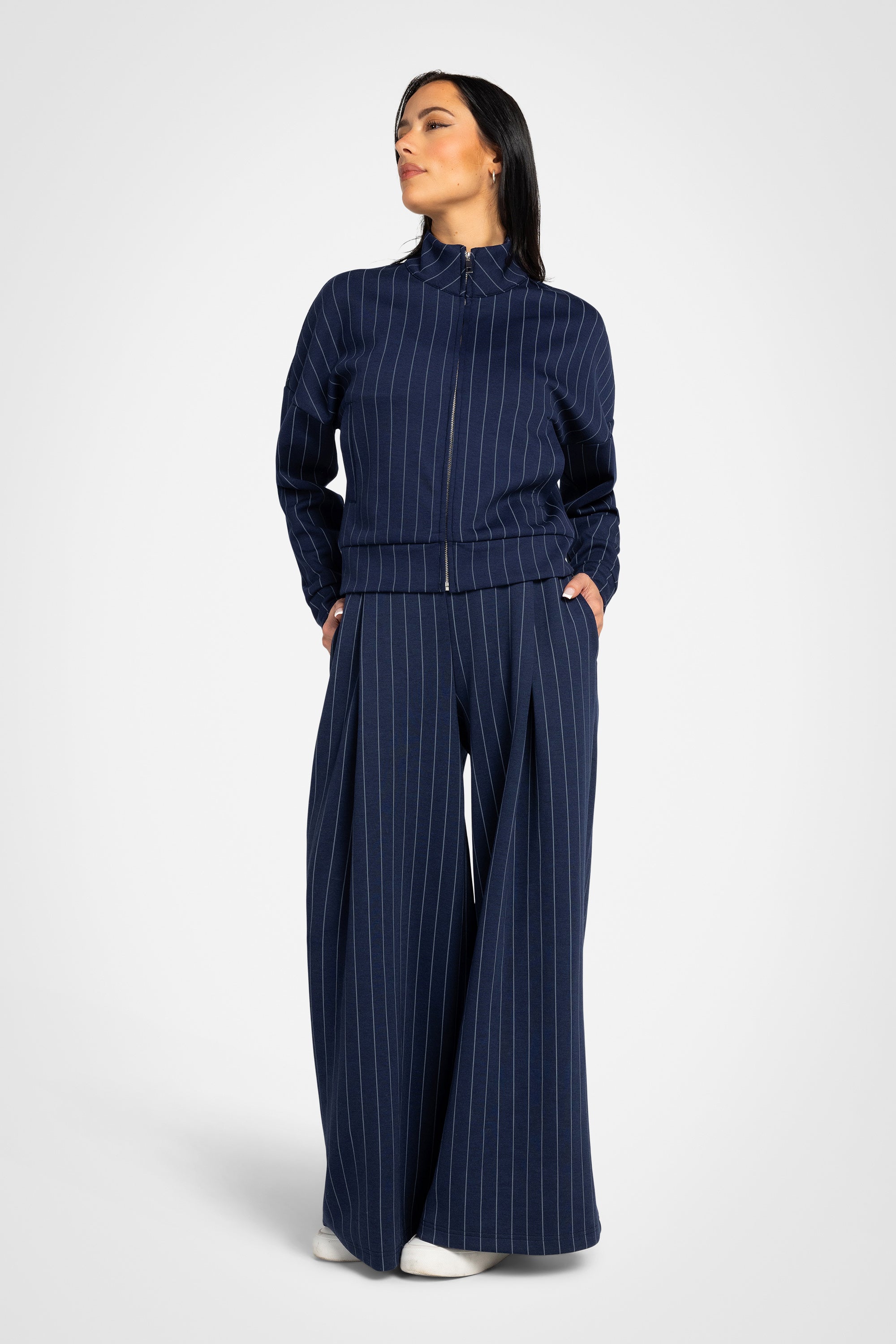 サルセーションsuperwideanklepantsu Kyodan Pinstripe Deluxe Ultra Wide Leg Pant – 30
