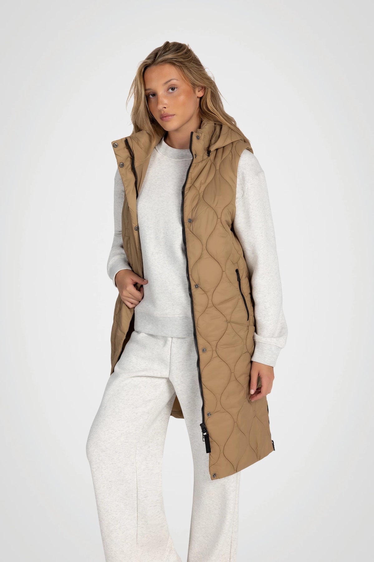 Vallune Long Quilted Hooded Vest