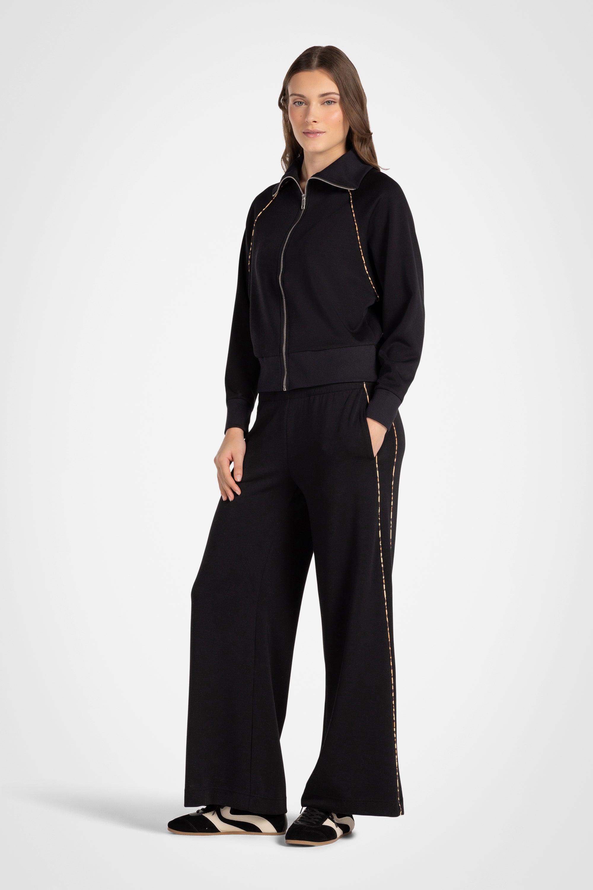 Wildline Track Jacket