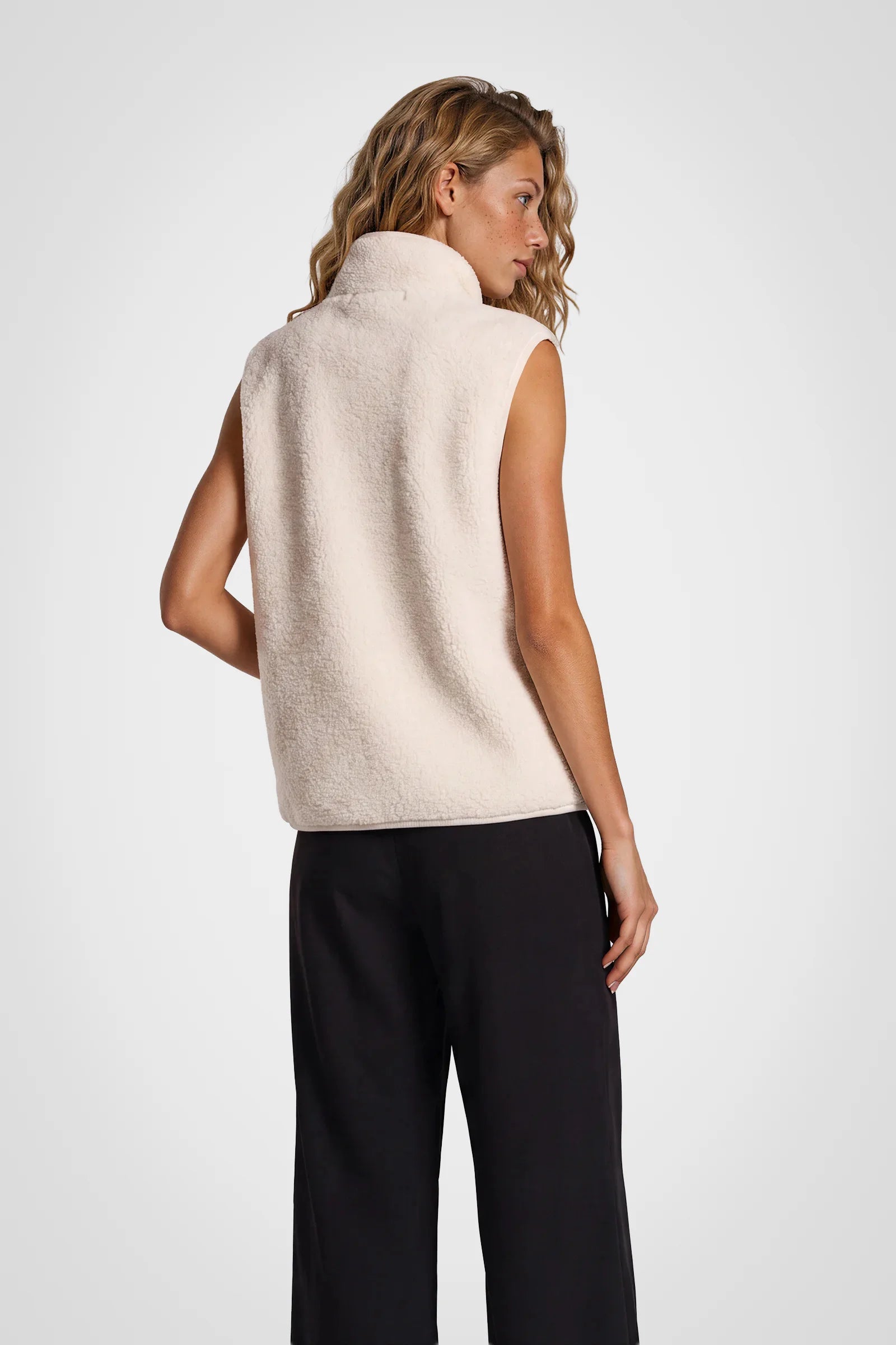 Timberline Sherpa Vest
