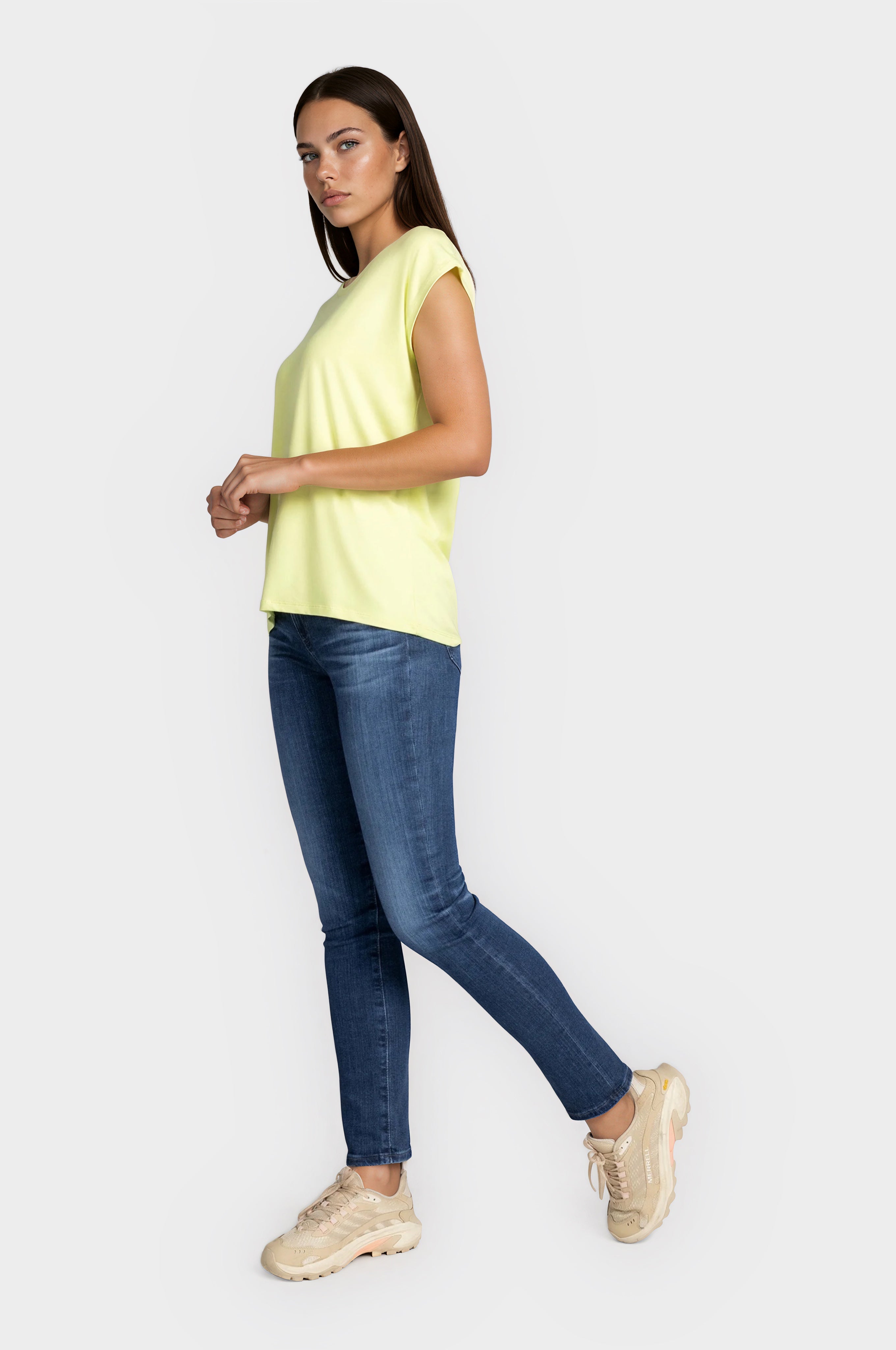 T-shirt flexible